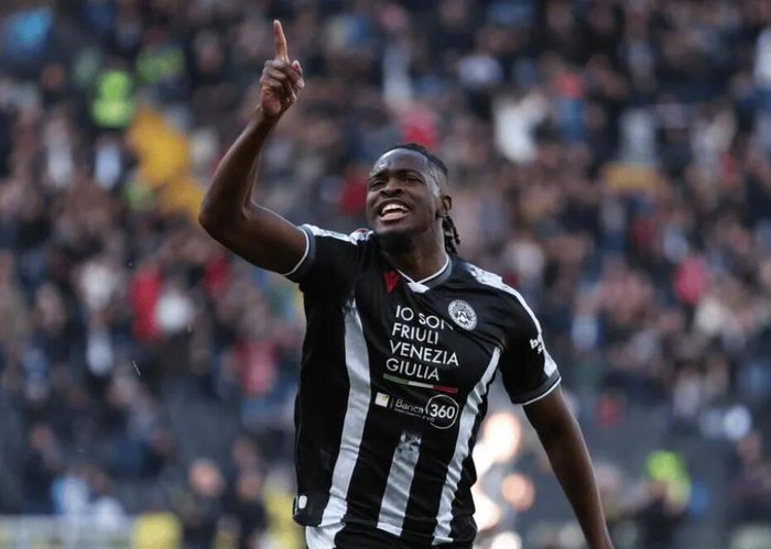 167棋牌官网-国际米兰锁定乌迪内斯后卫索莱为夏窗头号目标|意甲|转会|索莱-博马沃科|萨尔茨堡红牛|蓝黑军团_新浪体育_新浪新闻