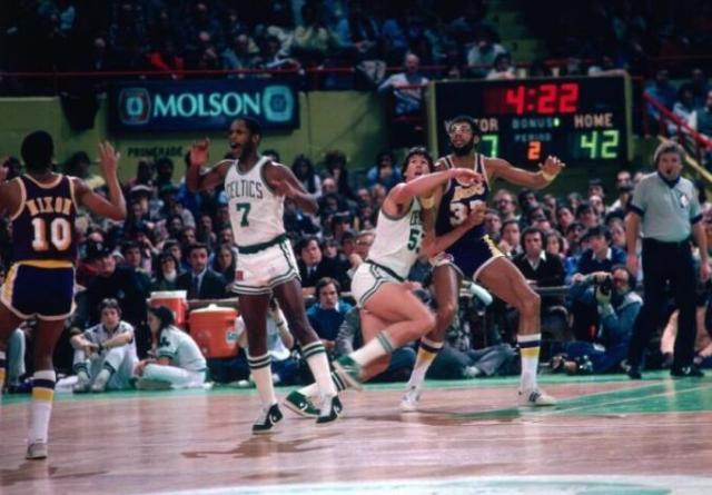 167棋牌电脑版-NBA在意大利40周年！湖绿大战带给他们难忘记忆